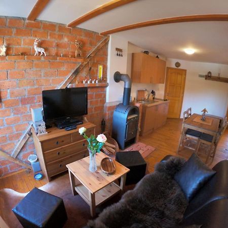 Guest House Alpha Ski Camp 자호리나 외부 사진