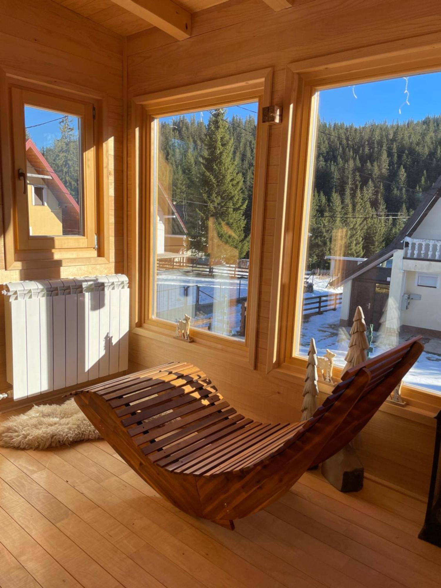 Guest House Alpha Ski Camp 자호리나 외부 사진