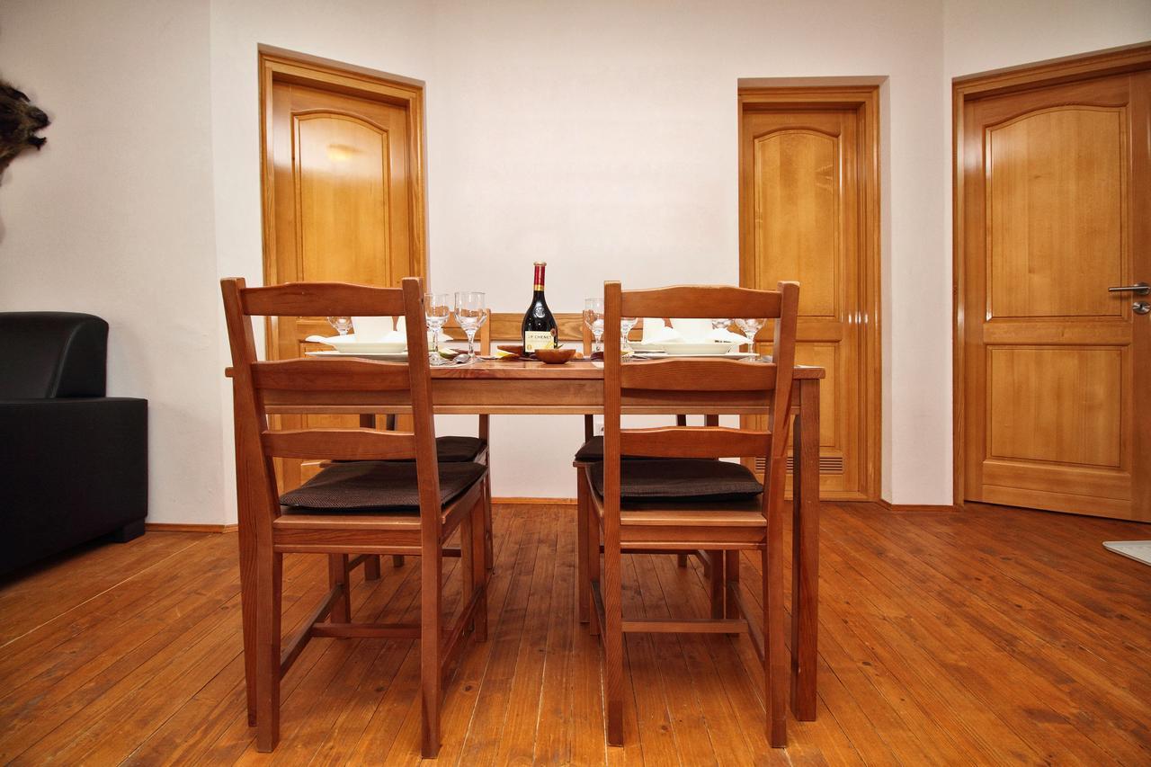 Guest House Alpha Ski Camp 자호리나 외부 사진