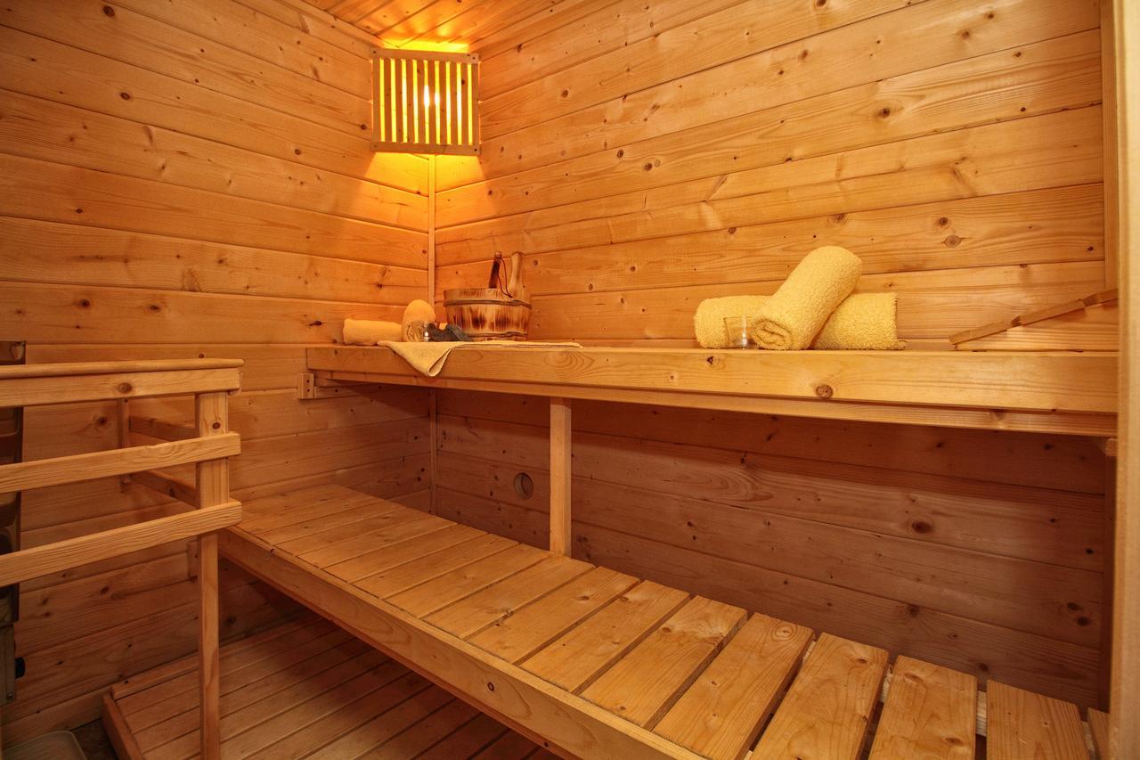 Guest House Alpha Ski Camp 자호리나 외부 사진